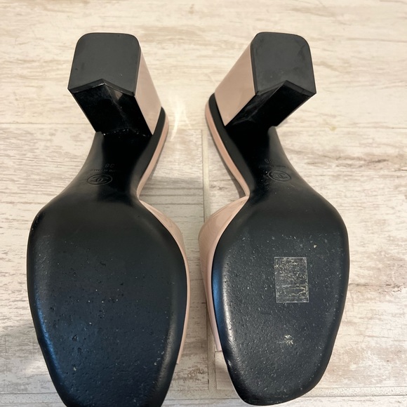 Chanel Mules | Chanel Cruise 2022 patent leather nude size 38 - Picture 10 of 16